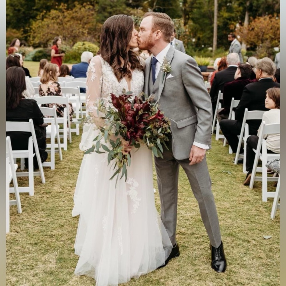Lux & Love vintage-style bell-sleeve wedding dress